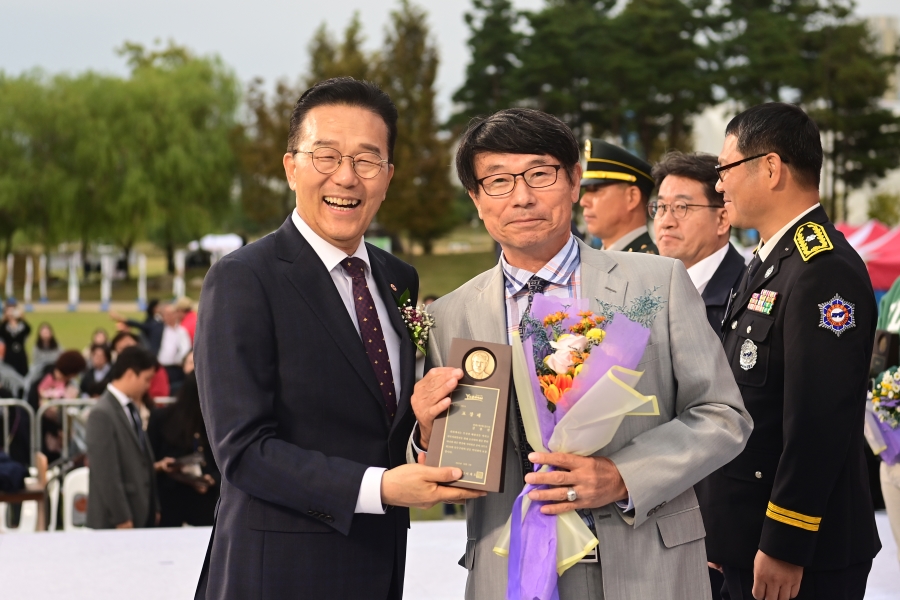 연수구민의 날 기념식(구민상 수상)의 6번째 이미지