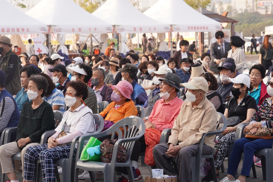 능허대 문화축제 백제 사신 문화행렬의 8번째 이미지