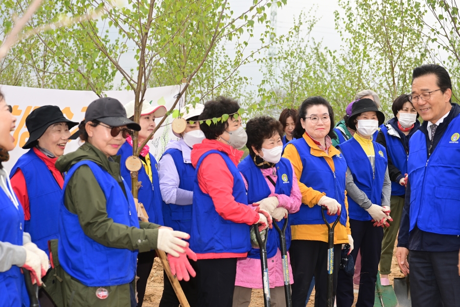 바르게살기운동 숲 가꾸기 행사의 4번째 이미지