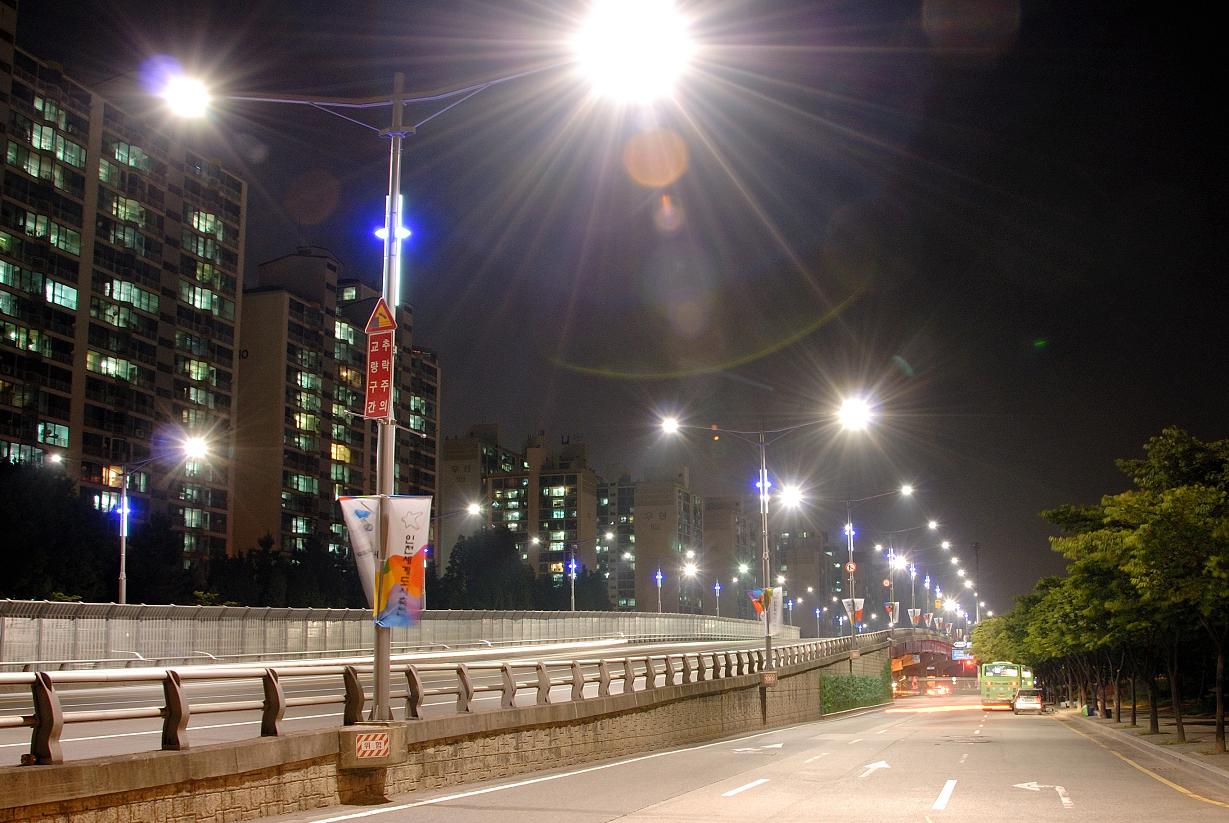 연수구, 고효율 에너지절약 가로등 정비사업의 1번째 이미지