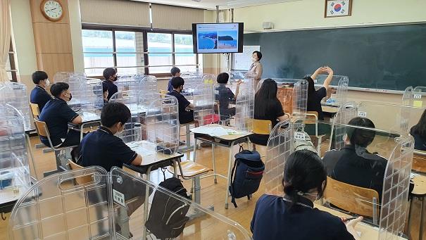 청학중학교 학교방문기초교육의 1번째 이미지